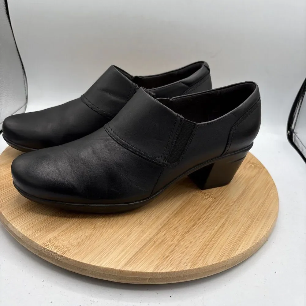Clarks Women's Emslie Boot Size 9.5 Block Heel Bootie Shootie Black Leather